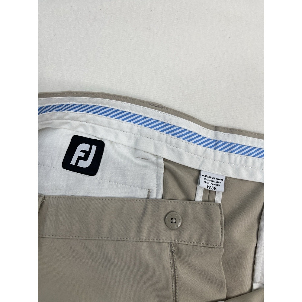 FootJoy Shorts Mens Size 38 Khaki Golf Athletic Performance Stretch 10 Inseam - Picture 2 of 8